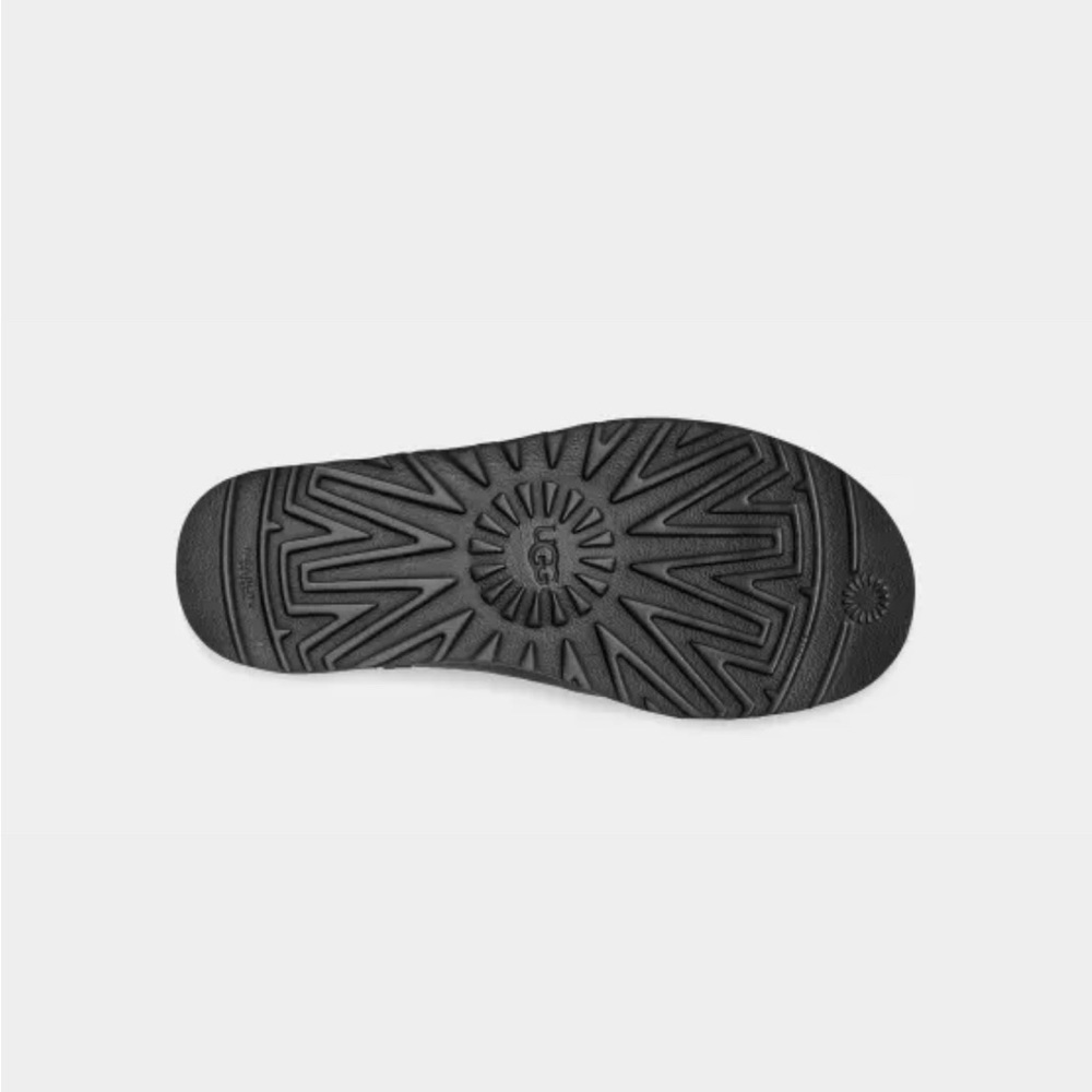 Ugg Classic Short Ii - image 6